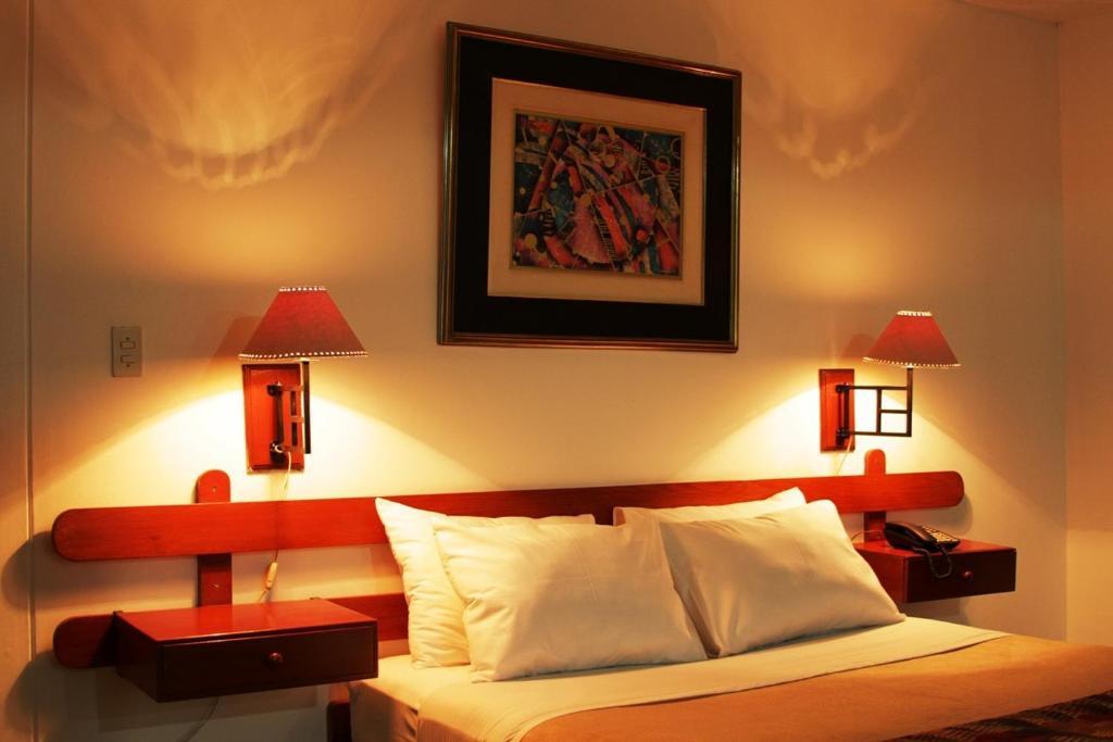 Las Musas Hotel & Casino Τσικλάγιο Δωμάτιο φωτογραφία